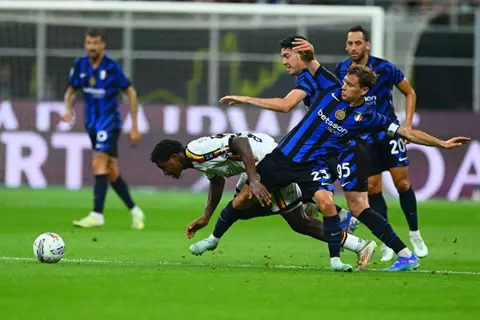  إنتر ميلان يحقق فوزه الأول في الدوري الإيطالي على حساب ليتشي